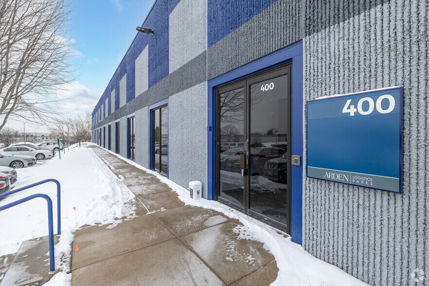 More Photos Of 1284 Corporate Center Dr, Eagan Warehouse For Lease