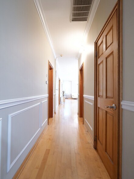 More Photos Of 3256-3258 N Elston Ave, Chicago Storefront Retail Residential For Sale