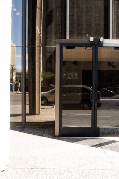 More Photos Of 320 Texas Ave, El Paso Office For Lease