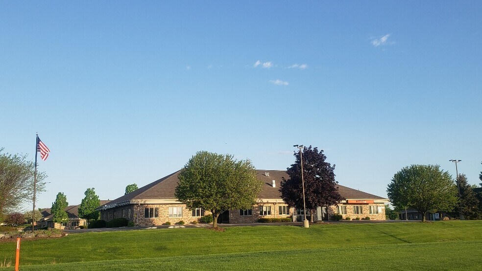 More Photos Of 119 N McCarthy Rd, Appleton Office For Lease