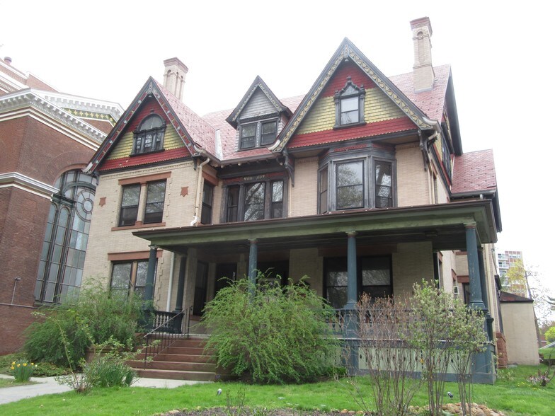 More Photos Of 360 Farmington Ave, Hartford Office Residential For Sale