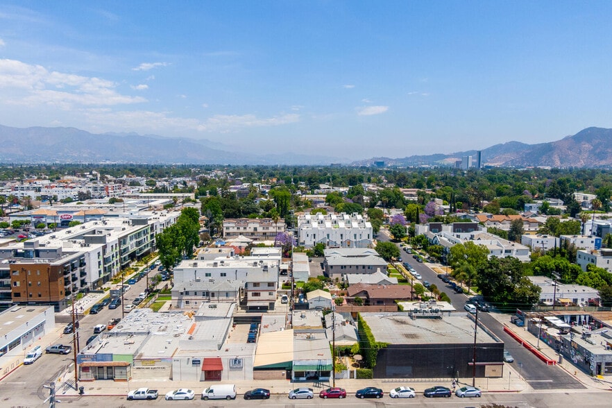 More Photos Of 5112-5114 Vineland Ave, North Hollywood Storefront Retail Residential For Sale