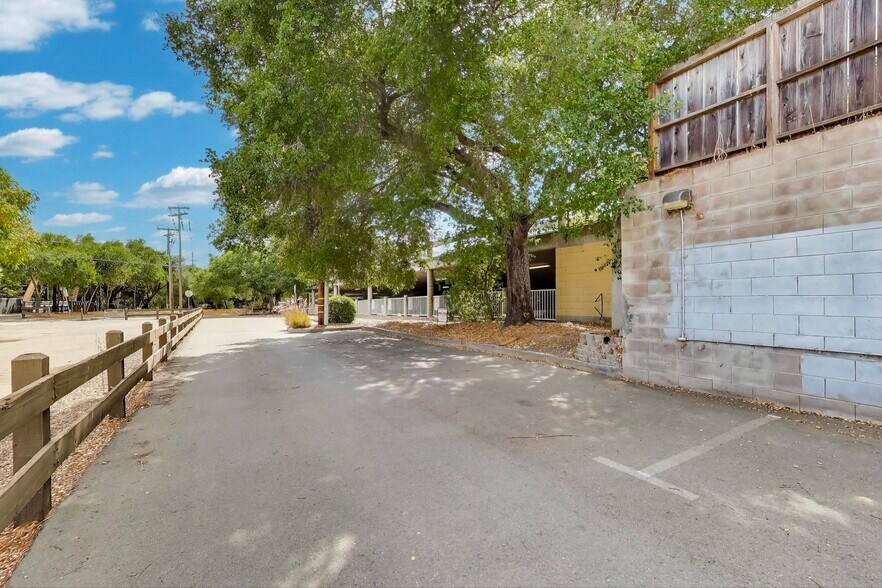 More Photos Of 785 Ygnacio Valley Rd, Walnut Creek Office For Sale