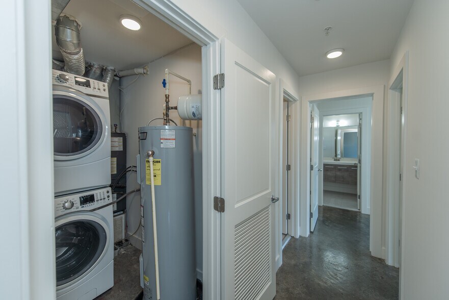 More Photos Of 1515 Rhode Island Ave NE, Washington Apartments For Sale