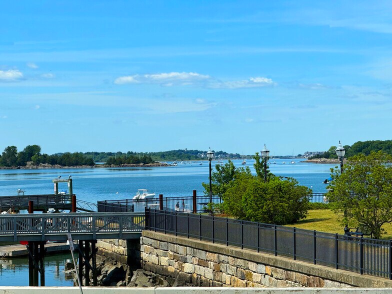 More Photos Of 3 Summer St, Hingham Office Residential For Lease