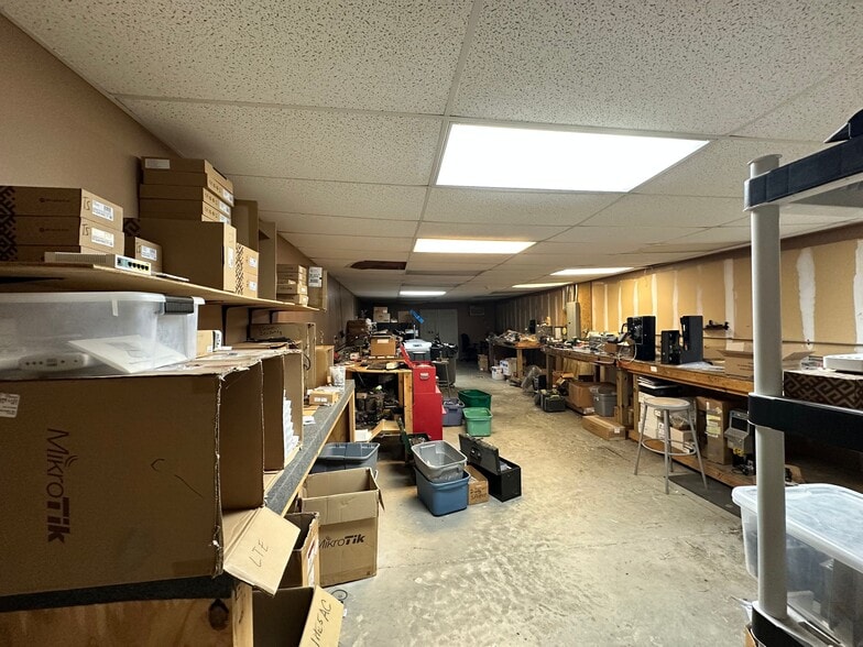 More Photos Of 1385 Weber Industrial Dr, Cumming Distribution For Lease