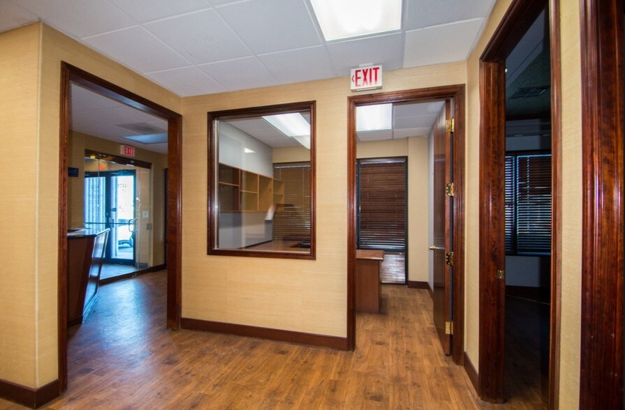 More Photos Of 4431 S Eastern Ave, Las Vegas Medical For Lease