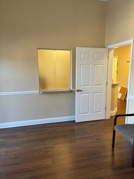 More Photos Of 1555 Kingsley Ave, Orange Park Medical For Sale