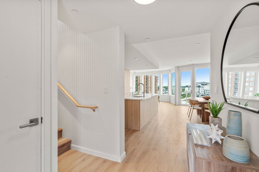 More Photos Of 120 Nantasket Ave, Hull Apartments For Sale