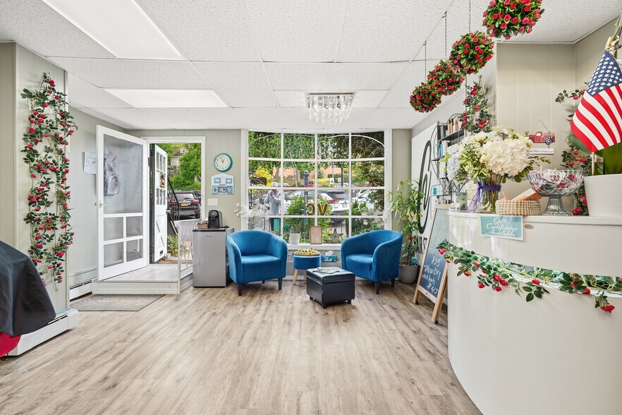 More Photos Of 542 Warburton Ave, Hastings-on-Hudson Storefront Retail Residential For Sale