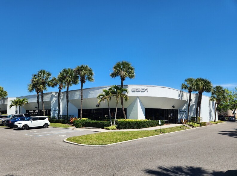 More Photos Of 6202 Benjamin Rd, Tampa Unknown For Lease