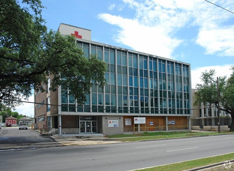 Primary Photo Of 2640 Canal St, New Orleans Office For Sale