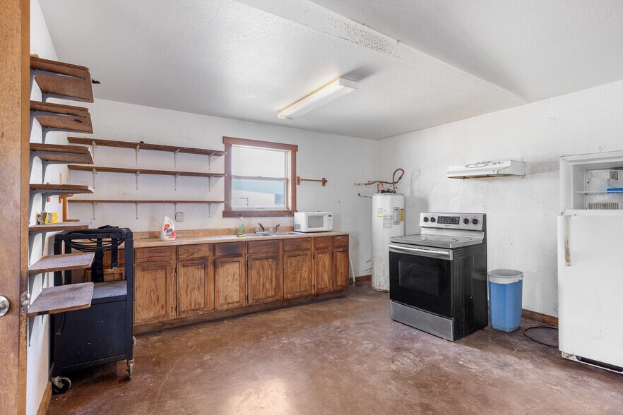 More Photos Of 545 N US-83, Junction Land For Sale