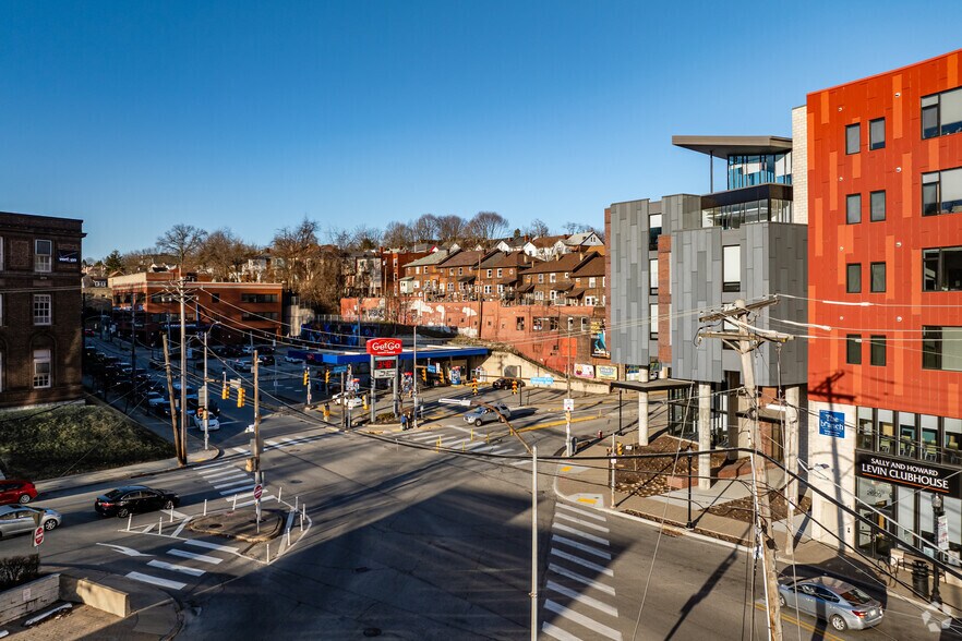 More Photos Of 5824 Forward Ave, Pittsburgh Apartments For Lease