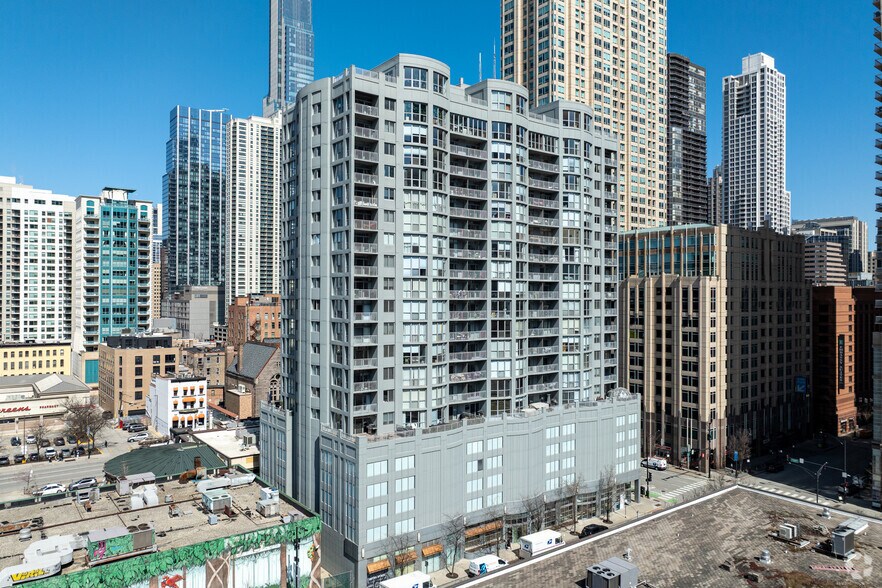 Primary Photo Of 600 N Dearborn, Chicago Apartments For Lease