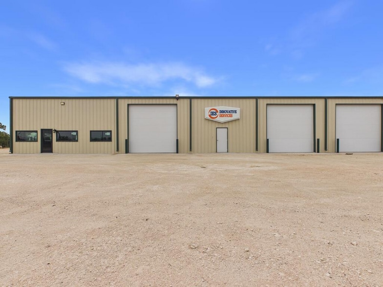 Primary Photo Of 1100 W Sealy Ave, Monahans Distribution For Sale
