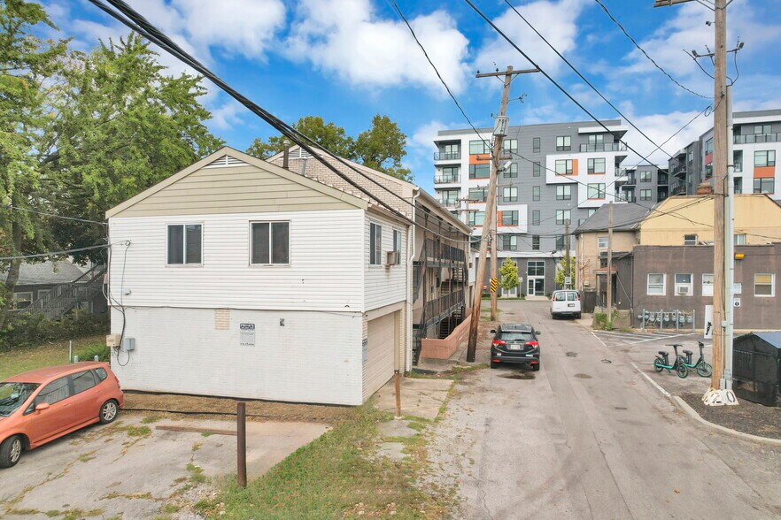 More Photos Of 27 W 8th Ave, Columbus Apartments For Sale