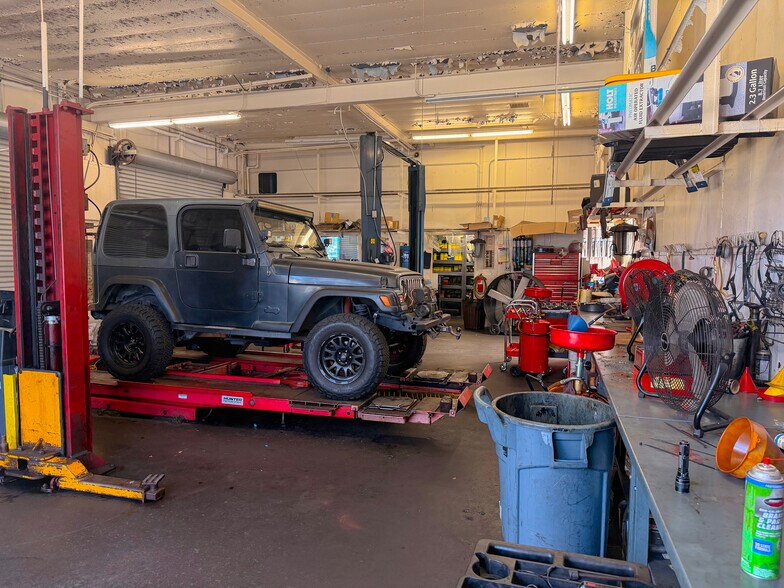 More Photos Of 1780 Clark Ave, Long Beach Auto Repair For Sale