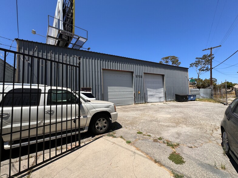 More Photos Of 5712 W Washington Blvd, Los Angeles Warehouse For Lease