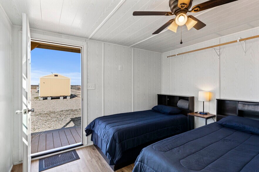 More Photos Of 158 Co Road 404, Pecos Apartments For Sale