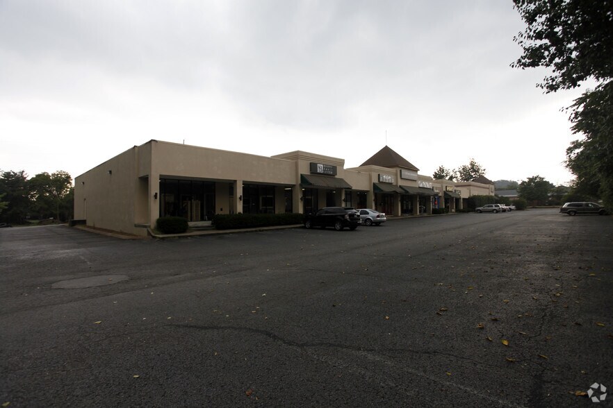 More Photos Of 7097 Old Harding Pike, Nashville Freestanding For Lease