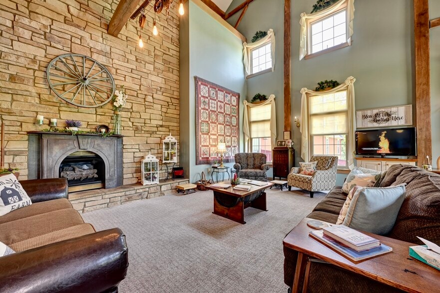 More Photos Of 6838 County Road 203, Millersburg Hospitality For Sale