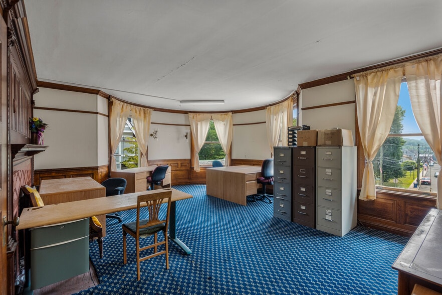 More Photos Of 76 Prospect St, Vernon Funeral Home For Sale