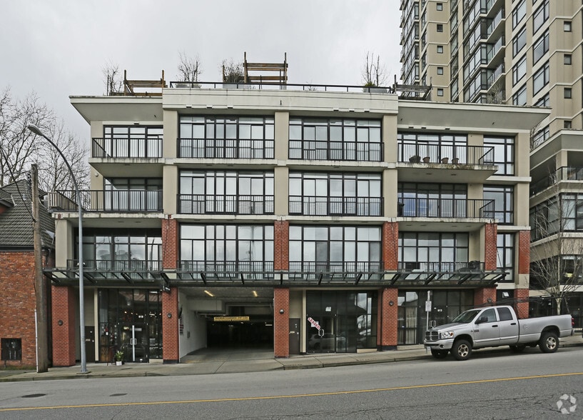 More Photos Of 601-619 Carnarvon St, New Westminster Storefront Retail Residential For Lease