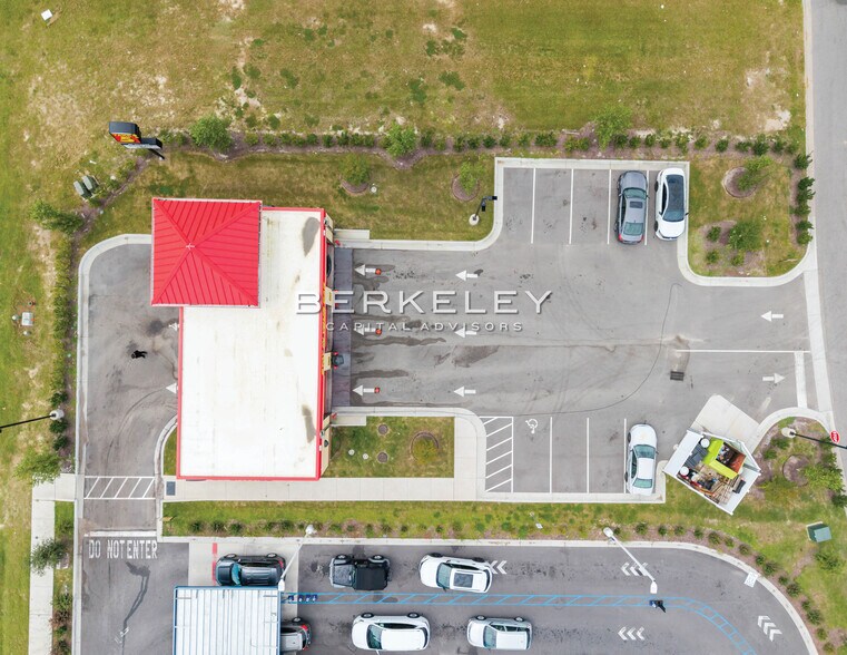 More Photos Of 1801 East Fire Tower Road, Greenville Auto Repair For Sale