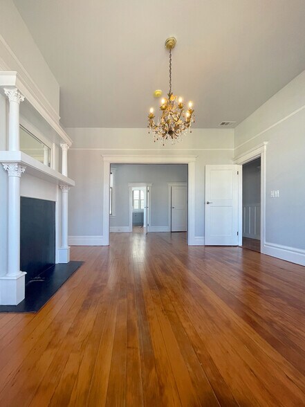 More Photos Of 835-843 Broadway, San Francisco Apartments For Sale