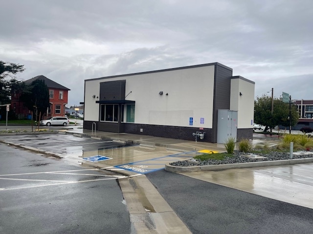 More Photos Of 1906 4th St, Eureka Fast Food For Lease