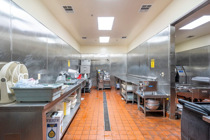 More Photos Of 429 S Palm Ave, Alhambra Food Processing For Sale