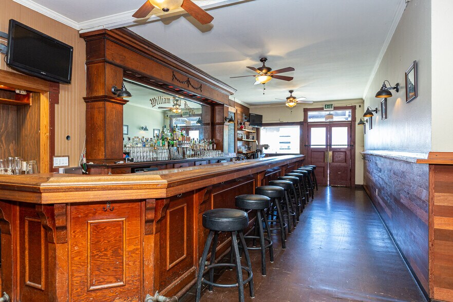 More Photos Of 26955 State Route 1, Tomales Storefront Retail Residential For Lease