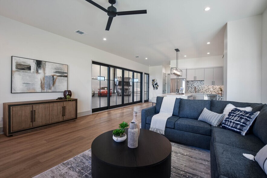 More Photos Of 1301 O Reilly Ct, Lakeway Specialty For Sale