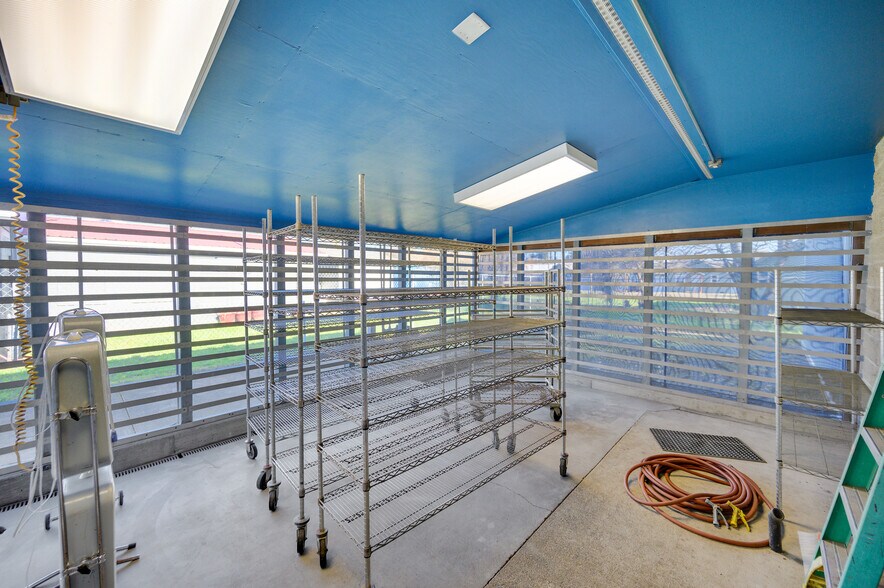 More Photos Of 212 NE D St, Willamina Food Processing For Sale