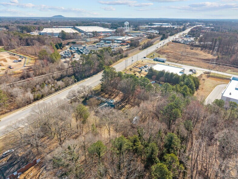 More Photos Of 2019 Bessemer City Rd, Gastonia Land For Sale