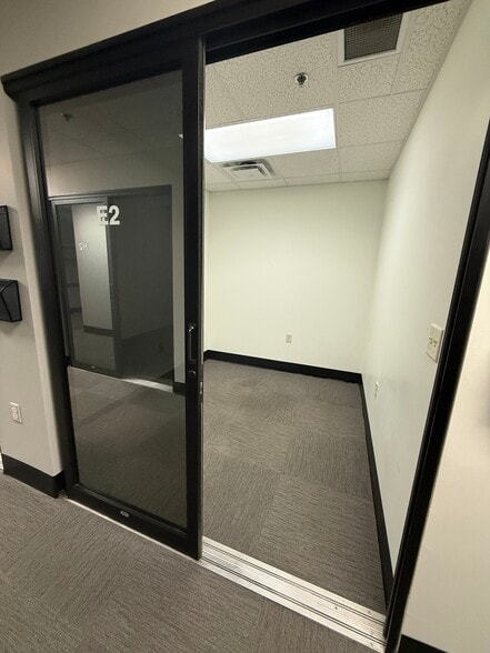 More Photos Of 3415 Golden Rd, Tyler Office For Lease