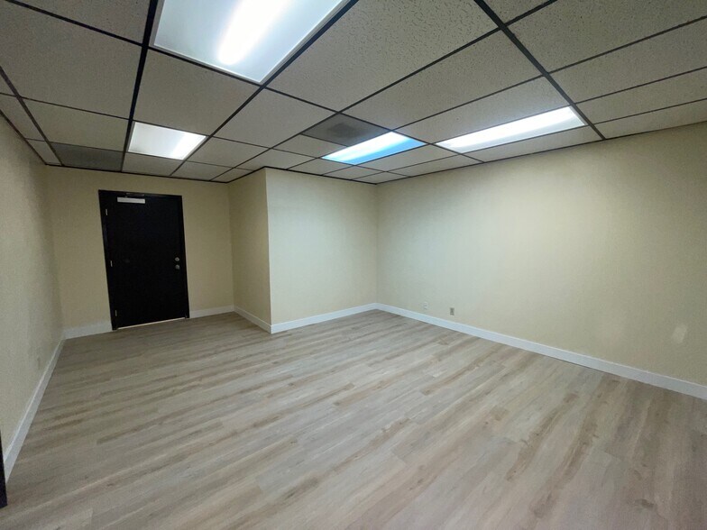 More Photos Of 135 Civic Center Dr, National City Office For Lease