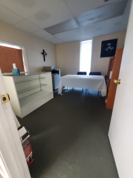 More Photos Of 1410 14th St, Huntsville Office Residential For Sale