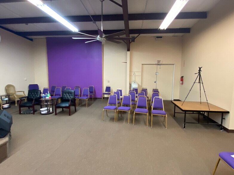 More Photos Of 205 Rich Blvd, Elizabeth City Light Manufacturing For Sale