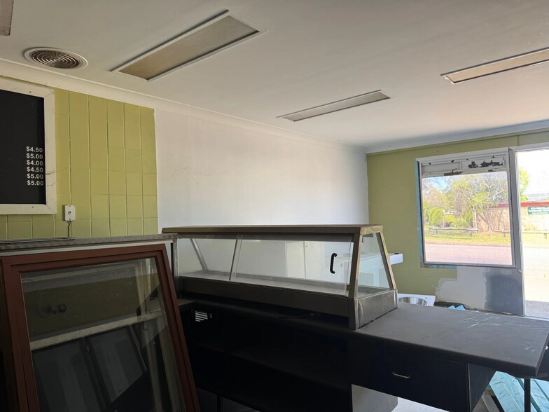 More Photos Of 18 George Street, West Wallsend Restaurant For Lease