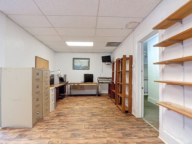 More Photos Of 390 N Bridge St, LaBelle Storefront Retail Office For Sale