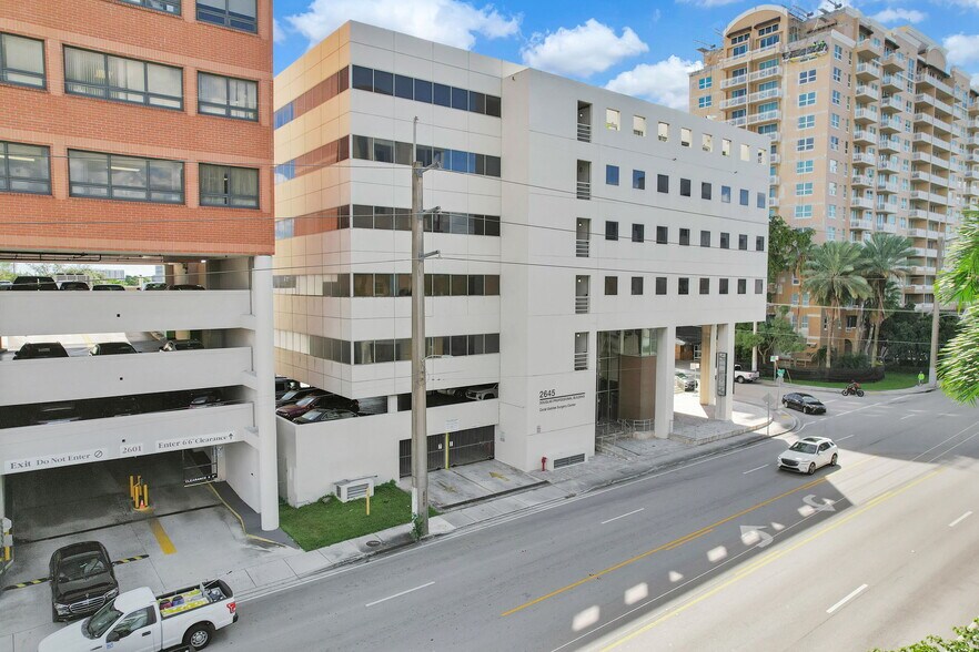 More Photos Of 2645 SW 37th Ave, Miami Medical For Sale