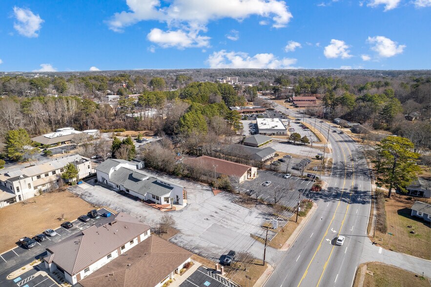 More Photos Of 237 Upper Riverdale Rd, Riverdale Medical For Sale