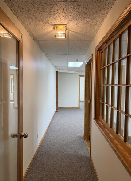 More Photos Of 62 Portsmouth Ave, Stratham Storefront Retail Office For Lease