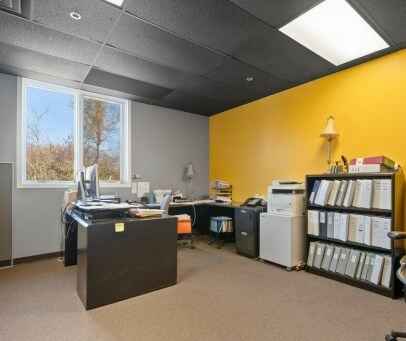 More Photos Of 850 W Bartlett Rd, Bartlett Medical For Sale