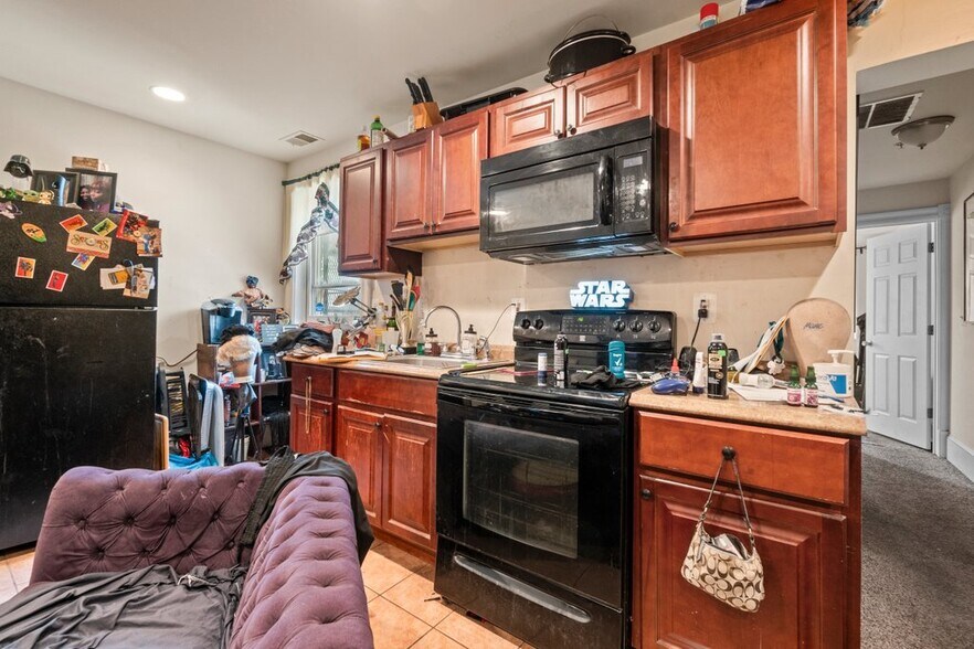 More Photos Of 30 E 25th St, Baltimore Apartments For Sale