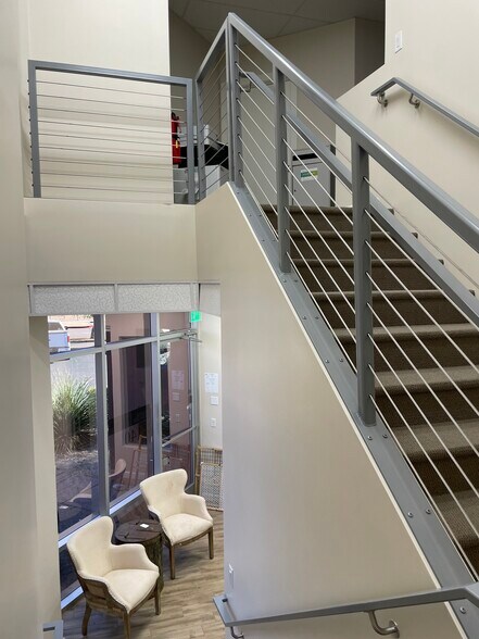 More Photos Of 16573 N 92nd St, Scottsdale Office For Lease