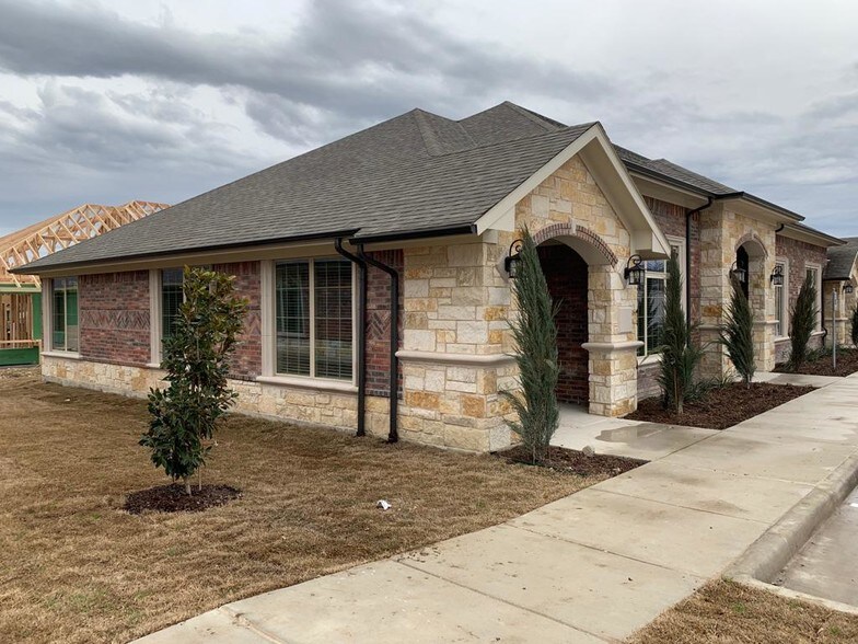 More Photos Of 8951 Collin McKinney Pky, McKinney Medical For Lease