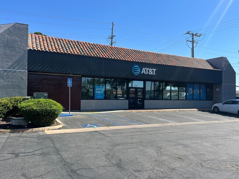 More Photos Of 2002-2074 W Avenue J, Lancaster Unknown For Lease